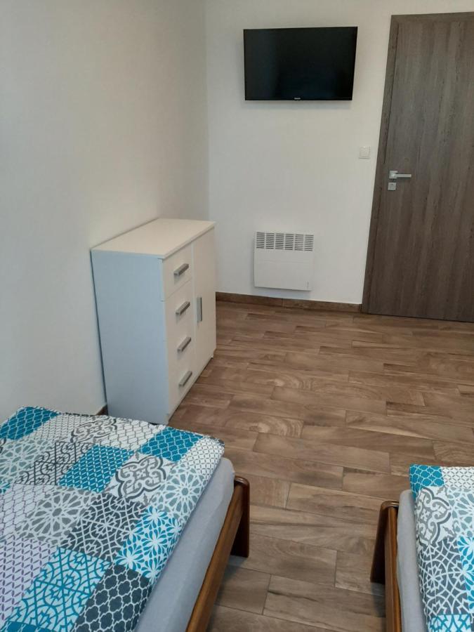U Mateje Apartment Mutenice Luaran gambar